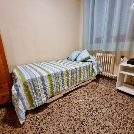 Apartamento Montse Zaragoza Eksteriør billede